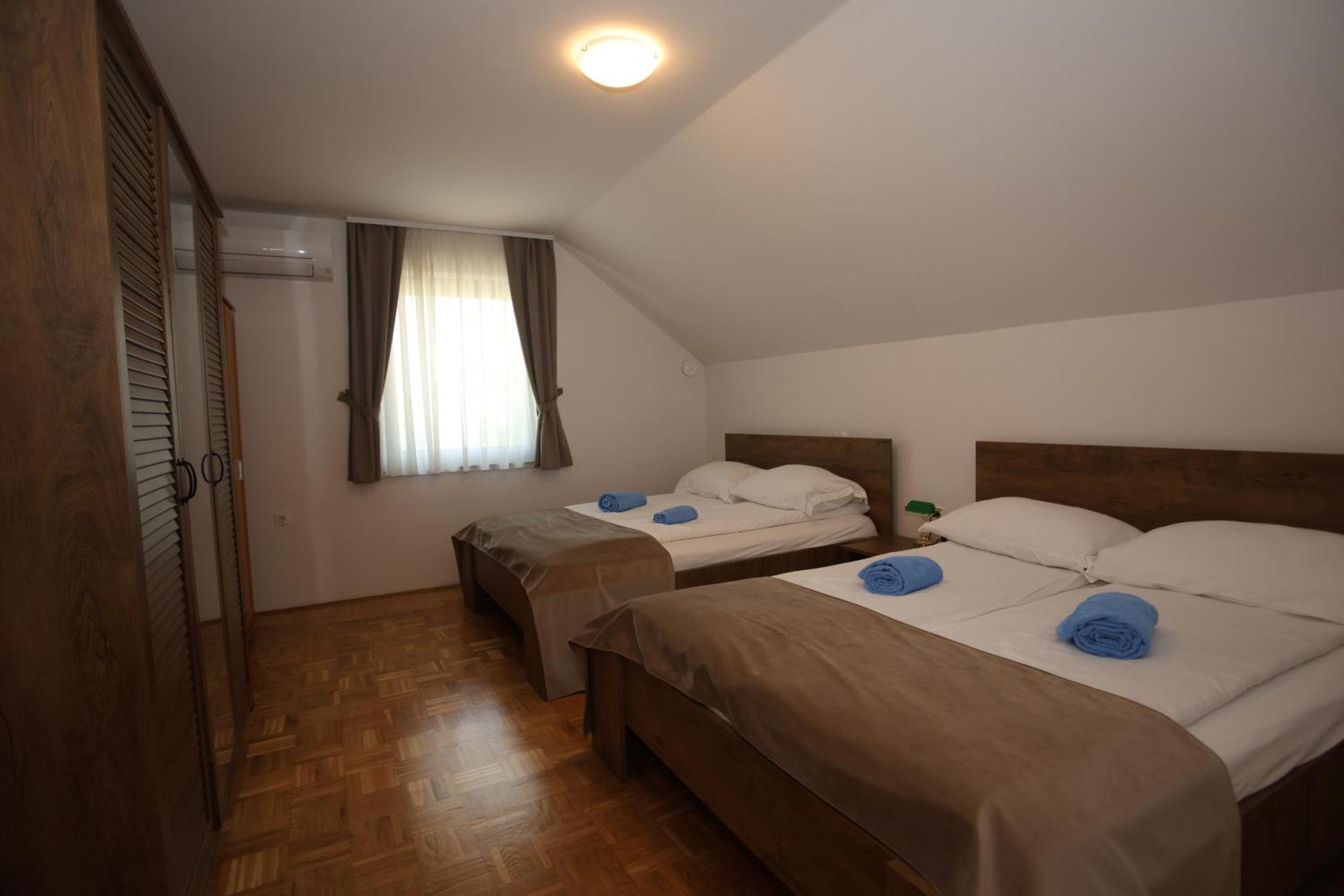 Apartments Vila Leska Zgornji Leskovec Exterior photo